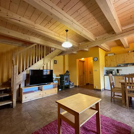 Podtate Apartment *